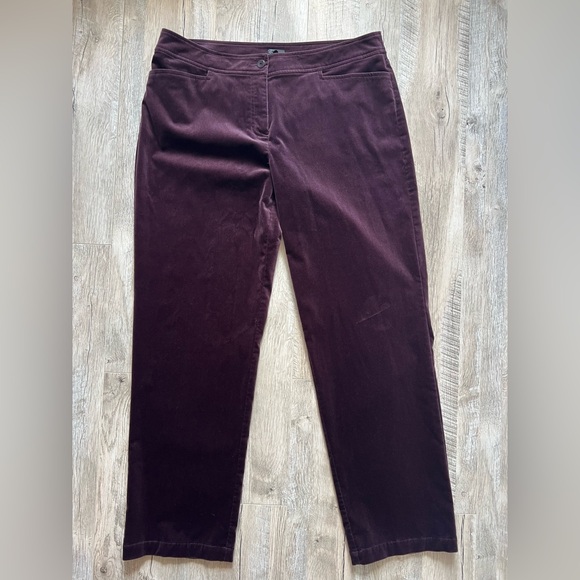 NWT Eileen Fisher Eggplant Casis Straight Jean Size Lg - Picture 7 of 8